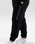 Classic Trackpant-Black