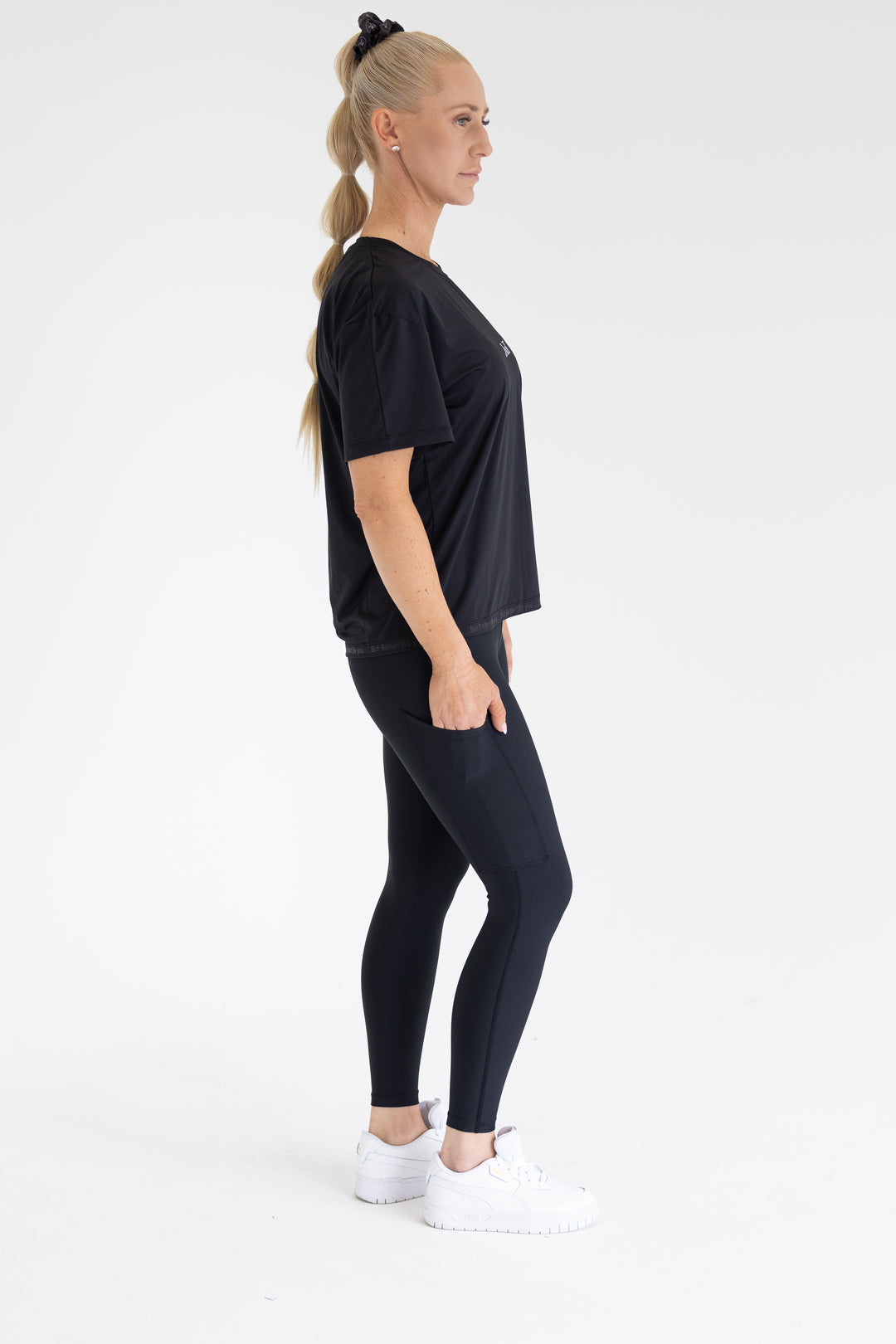 Essential Leggings- Black