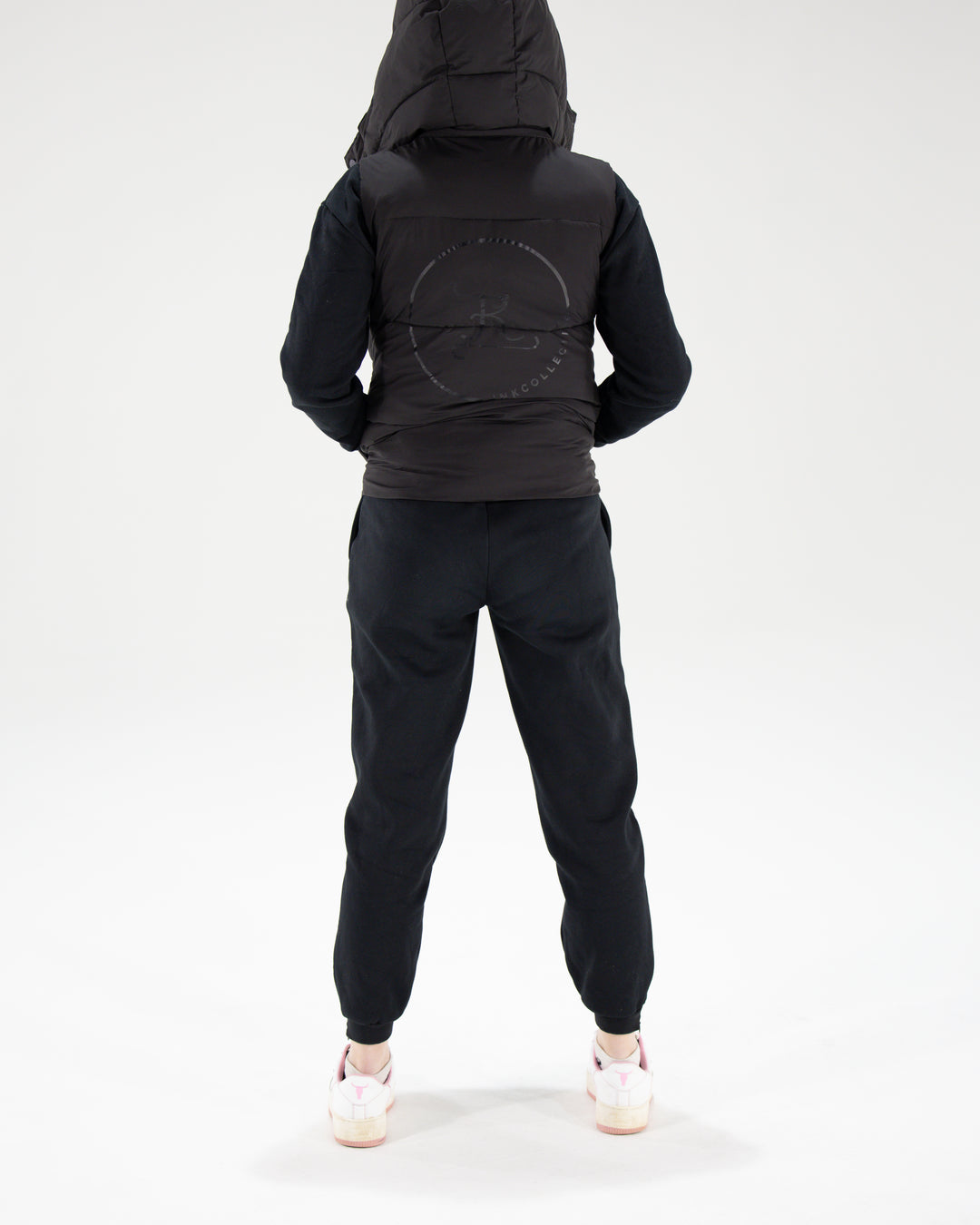 Classic Trackpant-Black