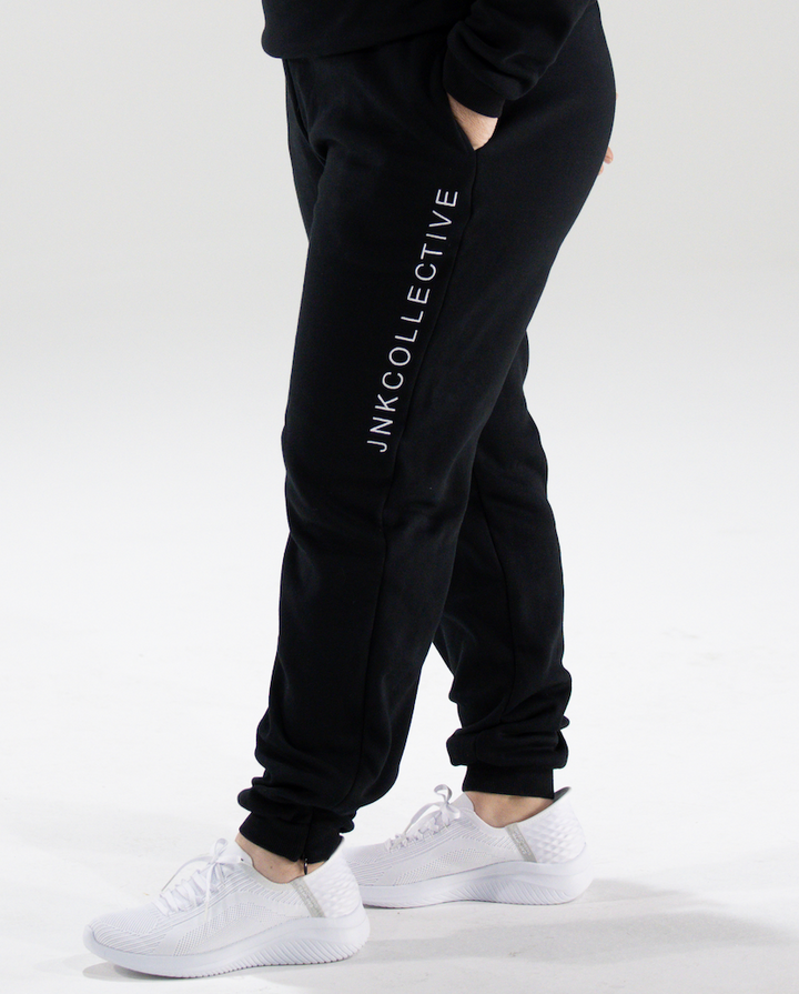 Classic Trackpant-Black